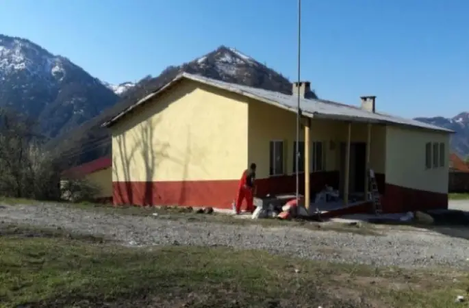 Kabadüz'de Okul Tamir Ediliyor