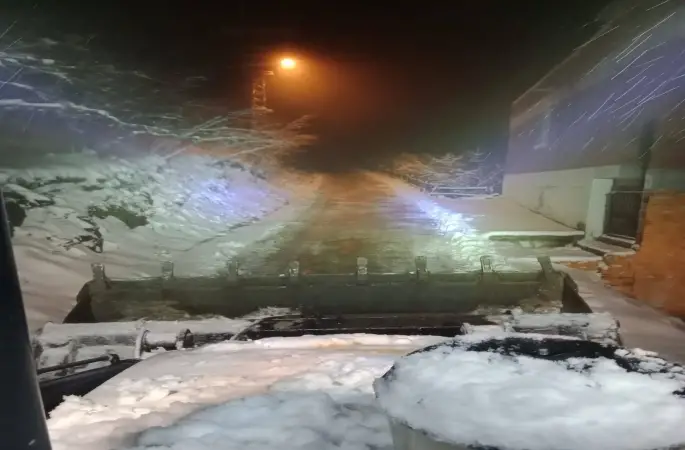 Korgan Belediyesi'nden Kış Uyarısı: Karla Mücadele Çalışmaları Sürüyor