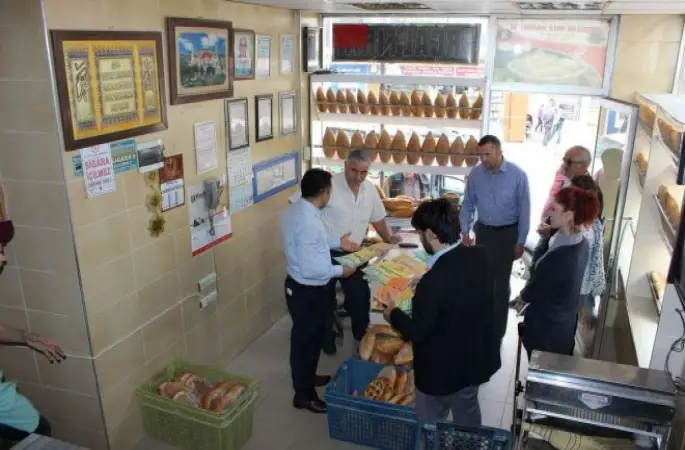 Kumru Kaymakamlığı’ndan “Askıda Ekmek Var” Uygulaması