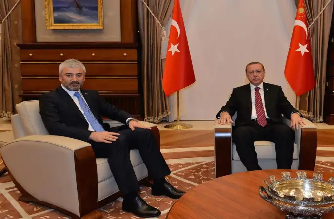 Enver YILMAZ  Cumhurbaşkanı ile köşkte biraraya geldi.