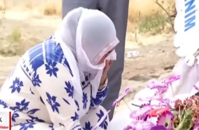 Narin Güran'ın Mezarı Başındaki Ağıt, Yeni Soru İşaretlerine Yol Açtı