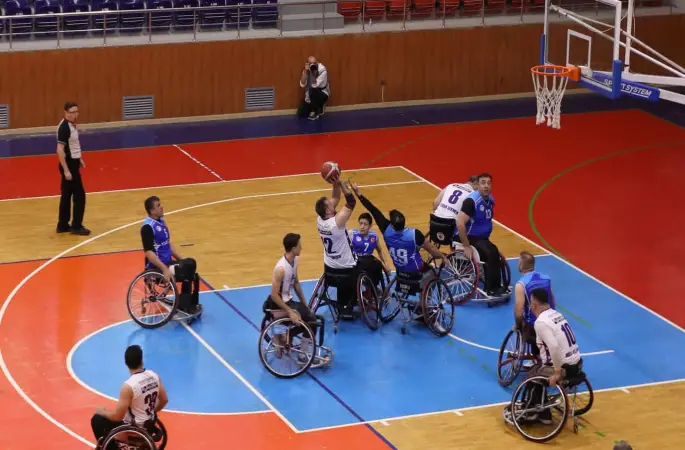OBB Tekerlekli Basketbol Takımına Engel Yok