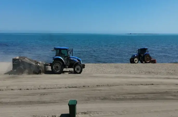 Ordu Büyükşehir Belediyesi, Yaz Sezonu Öncesi Plajları Temizliyor