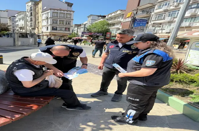 Ordu Emniyeti’nden Bayram Öncesi 7 İlçede Bilgilendirme Turu