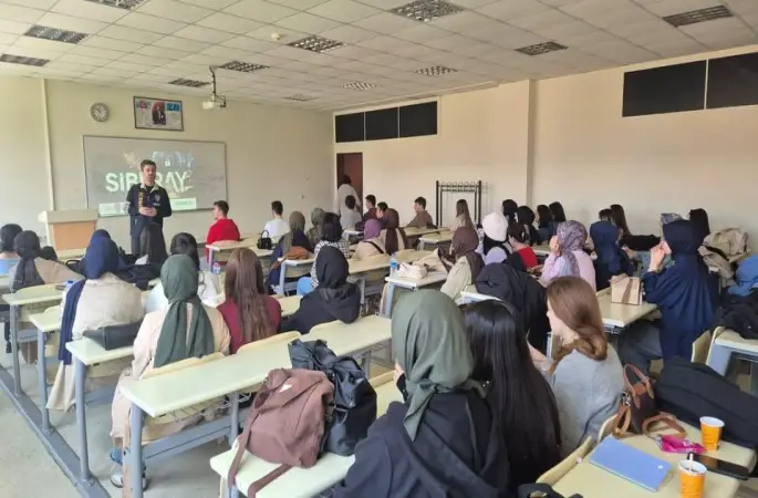 Ordu Emniyeti’nden Öğrencilere Siber Güvenlik Eğitimi
