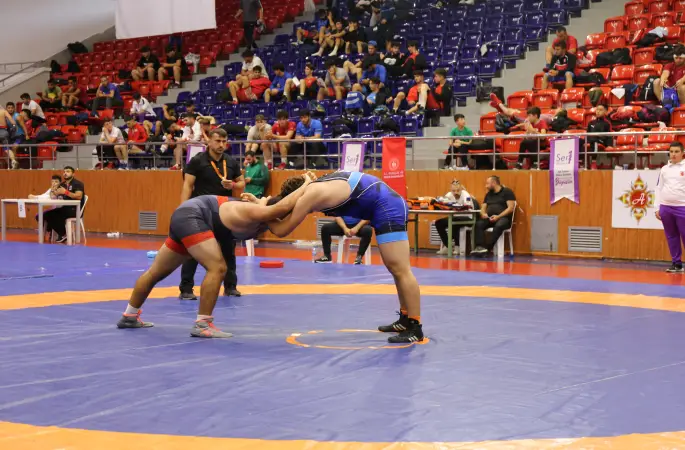 ORDU GÜREŞ TURNUVASIYLA COŞTU