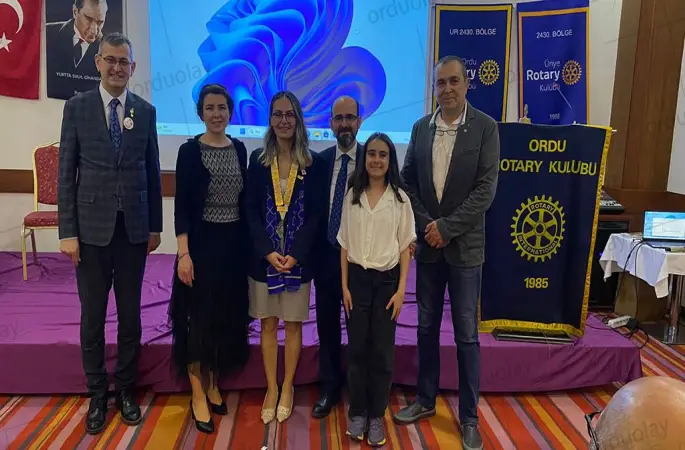 Ordu Rotary Kulübünde Başkan Değişikliği