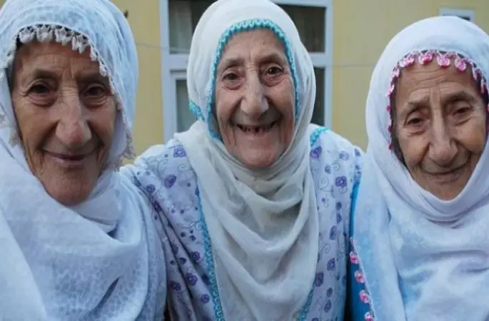 Ordulu Üçüz Nineleri Ölüm Ayırdı