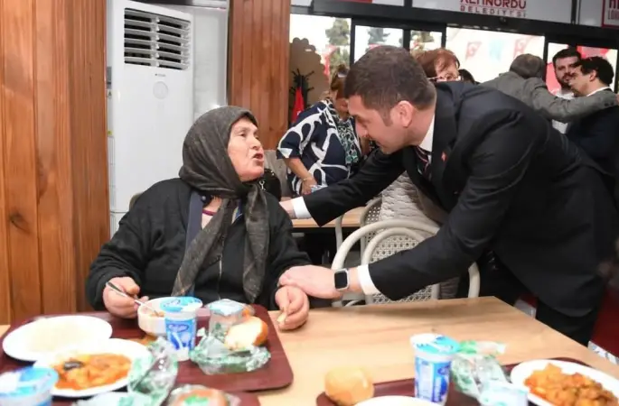 Ordululardan 2. Kent Lokantasına Tam Not