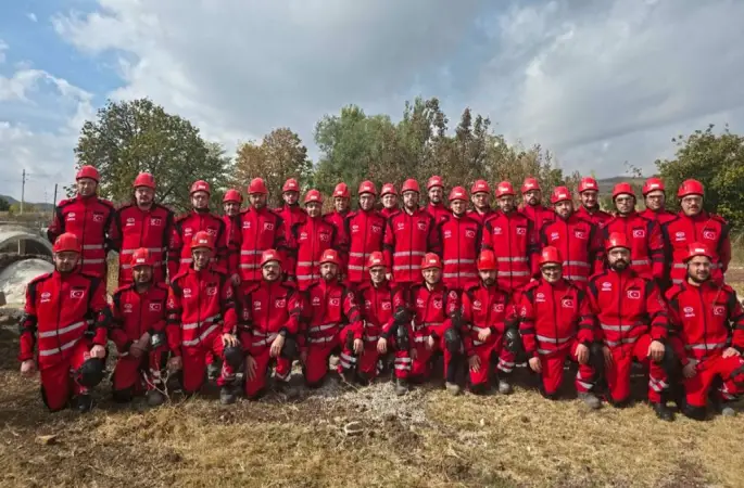 OYAK Çimento’dan Afetlere Kurumsal Adım: ARKE Arama Kurtarma Ekibi Hayata Geçti