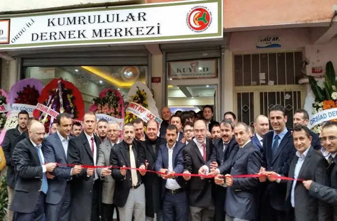 Kumrululardan Görkemli Açılış