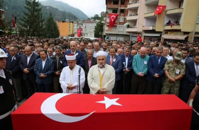 Şehit Polis Harun MAYTALMAN son yolculuğuna uğurlandı