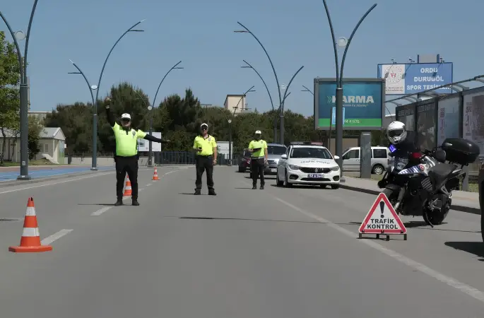 Trafikte Sıkı Denetim: Binlerce Sürücüye Ceza