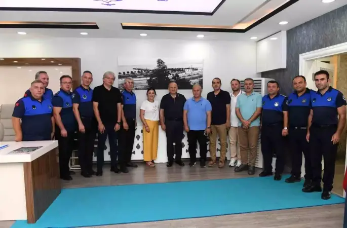 Ünye Belediye Başkanı Hüseyin Tavlı, Zabıta Personelini Ağırladı: "Sizler Sahada Belediyemizin Aynasısınız"