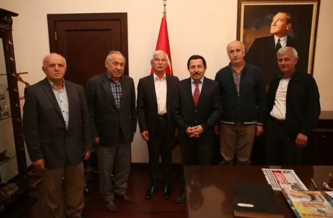 Vali Balkanlıoğlu, Arıcıların Sorunların Dinledi