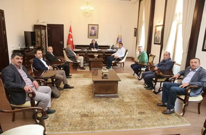 Vali Balkanlıoğlu, Fatsalı Muhtarların Sorunlarını Dinledi