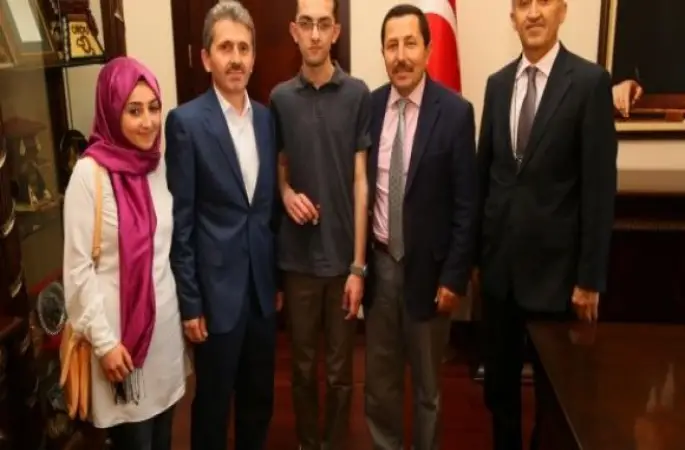 Vali Balkanlıoğlu, Ordu’nun Altın Çocuklarını Altınla Ödüllendirdi