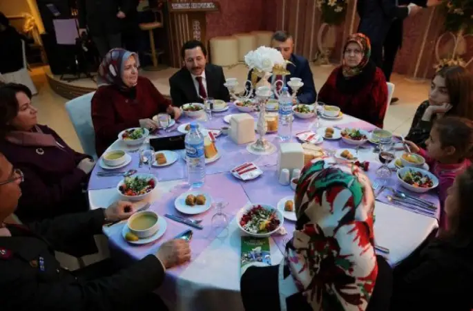 Vali Balkanlıoğlu, Şehit Yakınları ve Gazilerle Yemekte Buluştu