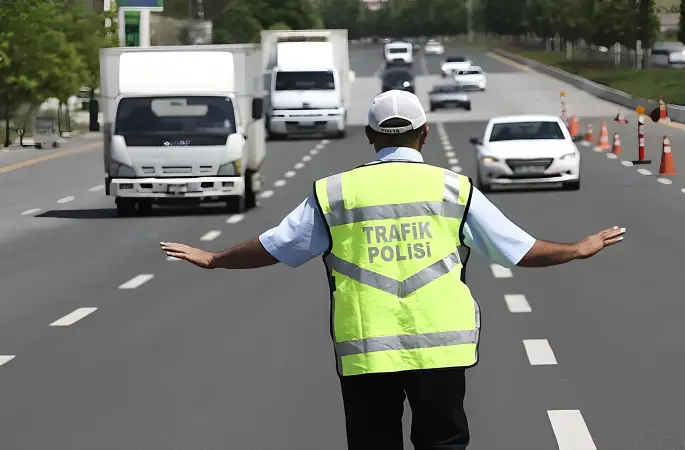 Vali Muammer Erol’dan Bayram Trafiği ve Mali Denetim Uyarıları