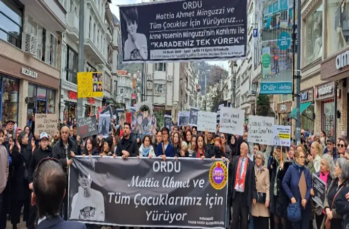 Yasemin Minguzzi Ordu’da “Çocuklar İçin Adalet” Yürüyüşüne Katıldı
